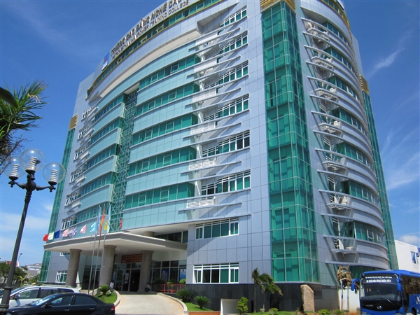 “Biển xanh vẫy gọi”