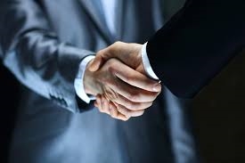 Hợp tác với Bá Hùng