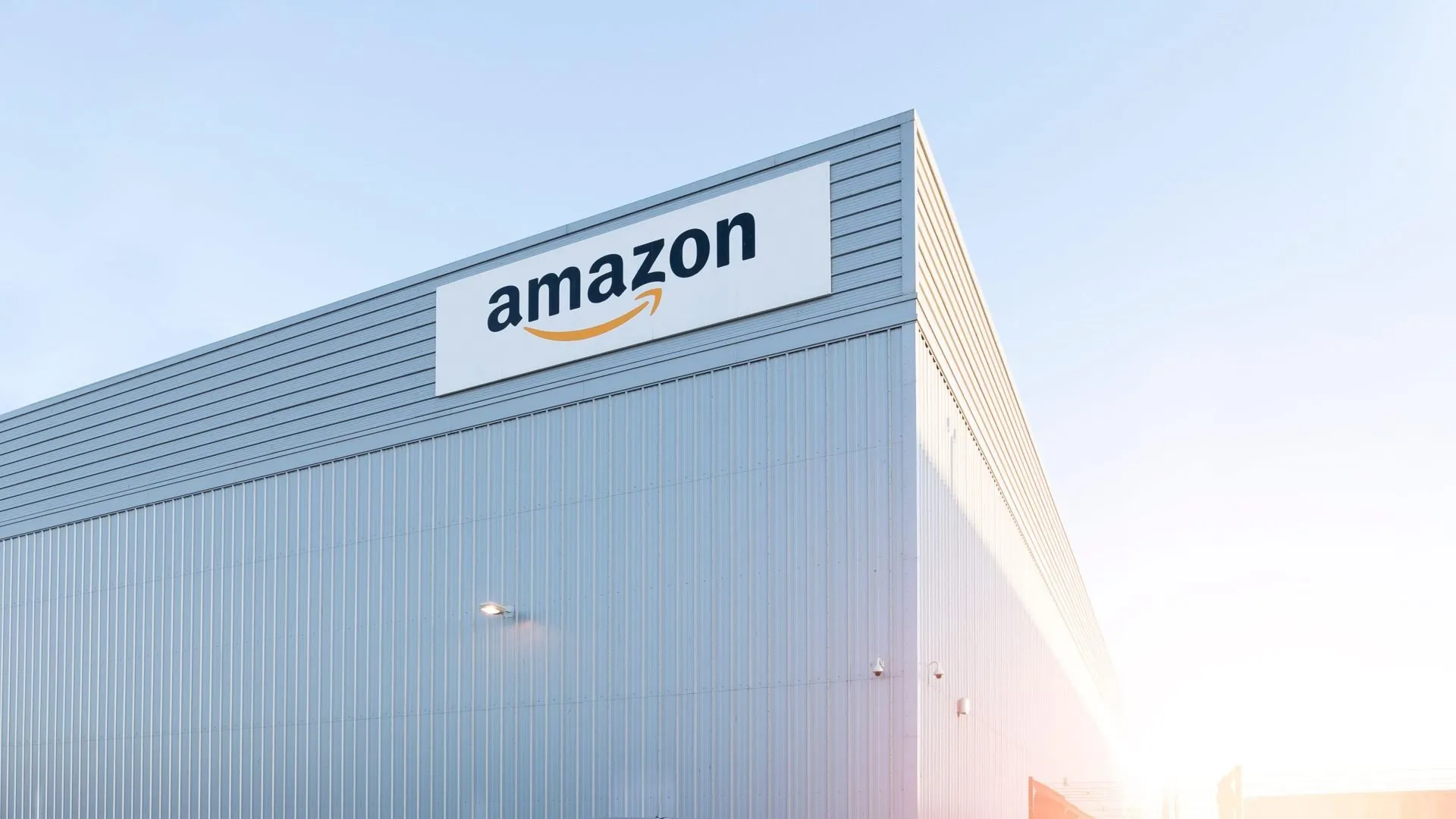 Trung tâm hậu cần Amazon